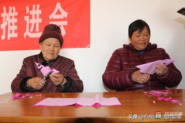 首屆人類非物質(zhì)文化遺產(chǎn)過(guò)門箋大賽在莒縣閻莊鎮(zhèn)大柏林村隆重舉行